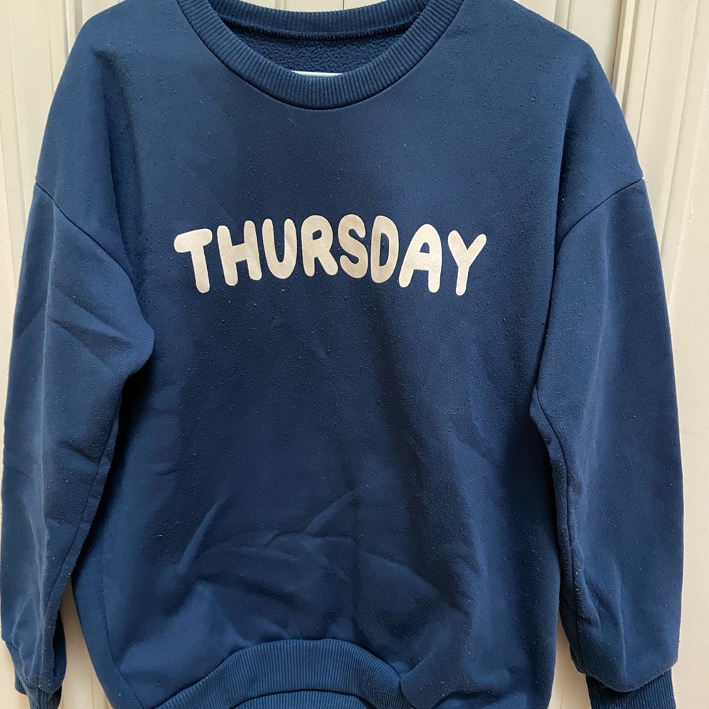 Cute Dark Blue ‘Thursday’ Sweatshirt!